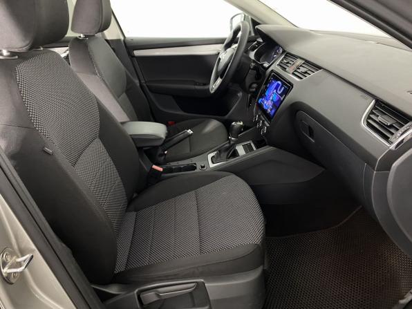Skoda Octavia III (A7) с пробегом 2016 года, цена 1 195 000 рублей, 251522 км, лифтбек, Автокод Объявления