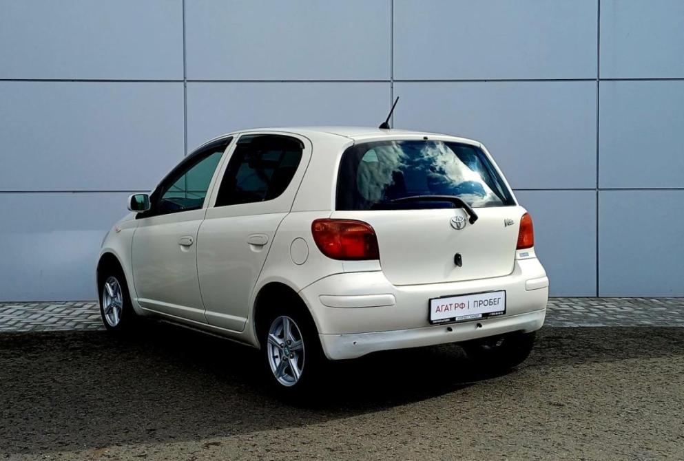 Toyota Vitz I (P10) Абакан  - изображение 7