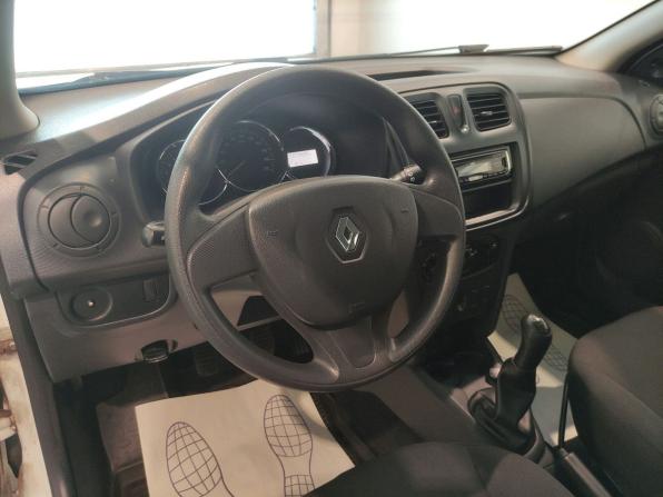 Renault Sandero II с пробегом 2015 года, цена 469 000 рублей, 171409 км, хэтчбек, Автокод Объявления