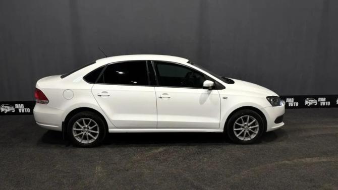 Volkswagen Polo V с пробегом 2015 года, цена 810 000 рублей, 170020 км, седан, Автокод Объявления