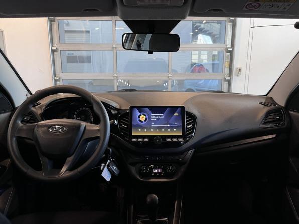 Lada (ВАЗ) Vesta I с пробегом 2018 года, цена 650 000 рублей, 301860 км, седан, Автокод Объявления