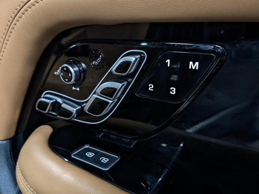 Land Rover Range Rover IV Рестайлинг Санкт-Петербург  - изображение 28