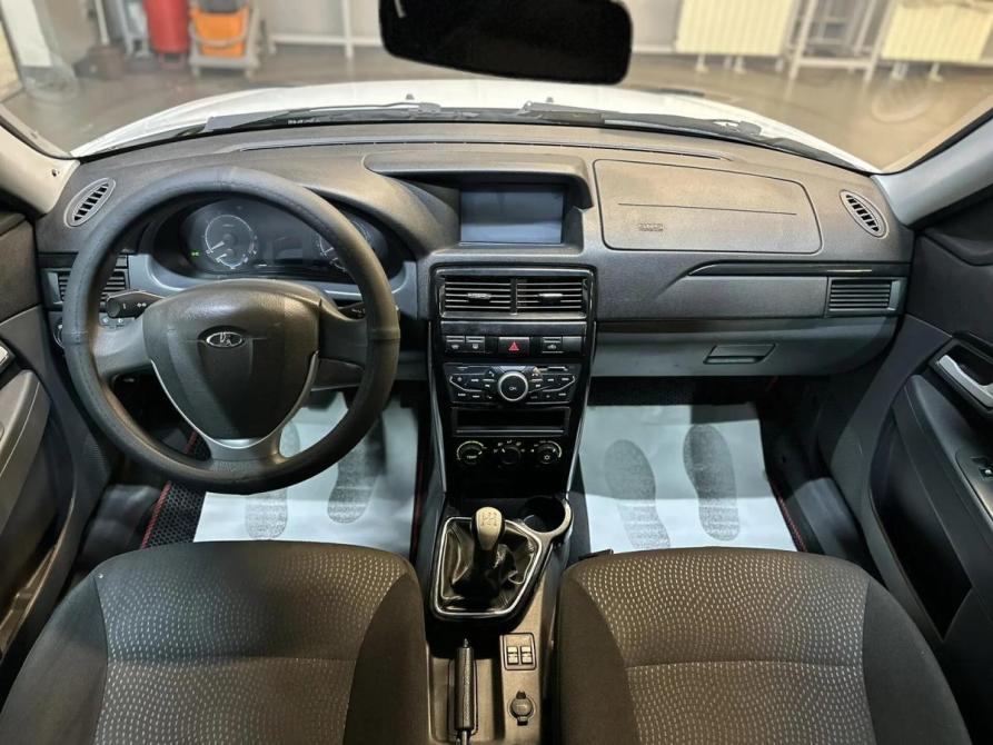 Lada (ВАЗ) Priora I Рестайлинг Красноярск  - изображение 12