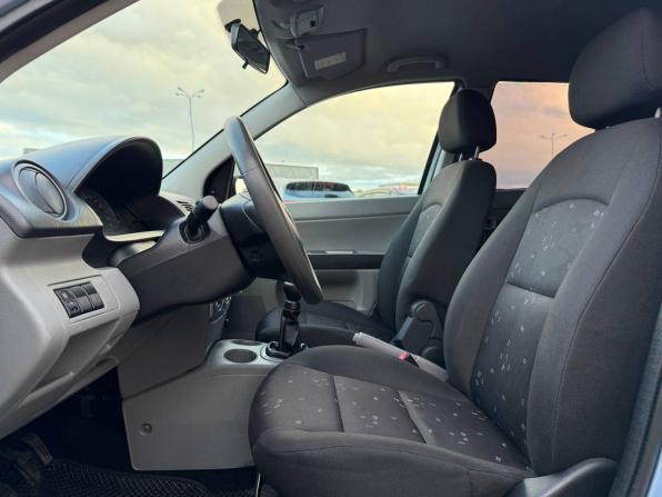Mazda 2 I (DY) с пробегом 2004 года, цена 285 000 рублей, 181187 км, хэтчбек, Автокод Объявления