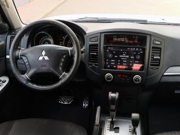 Mitsubishi Pajero IV Рестайлинг 1 с пробегом 2011 года, цена 1 650 000 рублей, 313937 км, внедорожник, Автокод Объявления