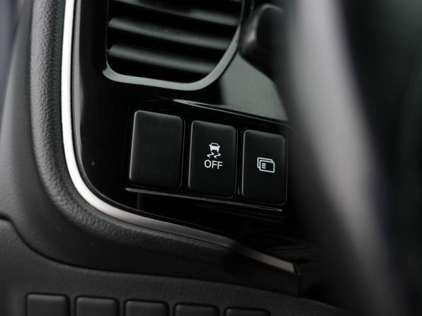 Mitsubishi Outlander III Рестайлинг 3 с пробегом 2018 года, цена 2 070 000 рублей, 55854 км, внедорожник, Автокод Объявления