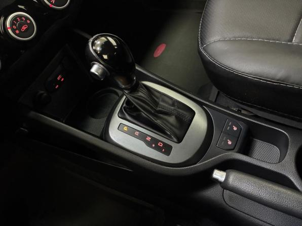 Kia Rio III Рестайлинг с пробегом 2015 года, цена 1 039 000 рублей, 128000 км, хэтчбек, Автокод Объявления