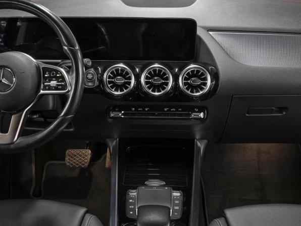 Mercedes-Benz GLA II (H247) с пробегом 2021 года, цена 3 699 000 рублей, 57628 км, внедорожник, Автокод Объявления