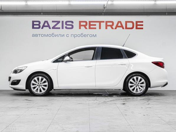 Opel Astra J Рестайлинг с пробегом 2014 года, цена 990 000 рублей, 160965 км, седан, Автокод Объявления