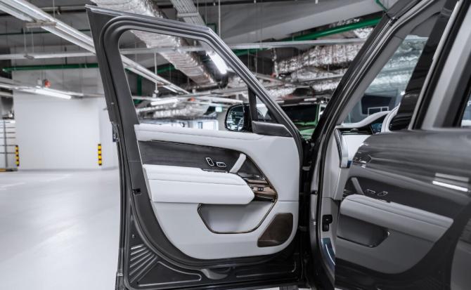 Новый Land Rover Range Rover V 2026 года, цена 35 500 000 рублей, внедорожник, Автокод Объявления