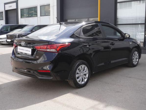 Hyundai Solaris II с пробегом 2018 года, цена 1 263 000 рублей, 127012 км, седан, Автокод Объявления