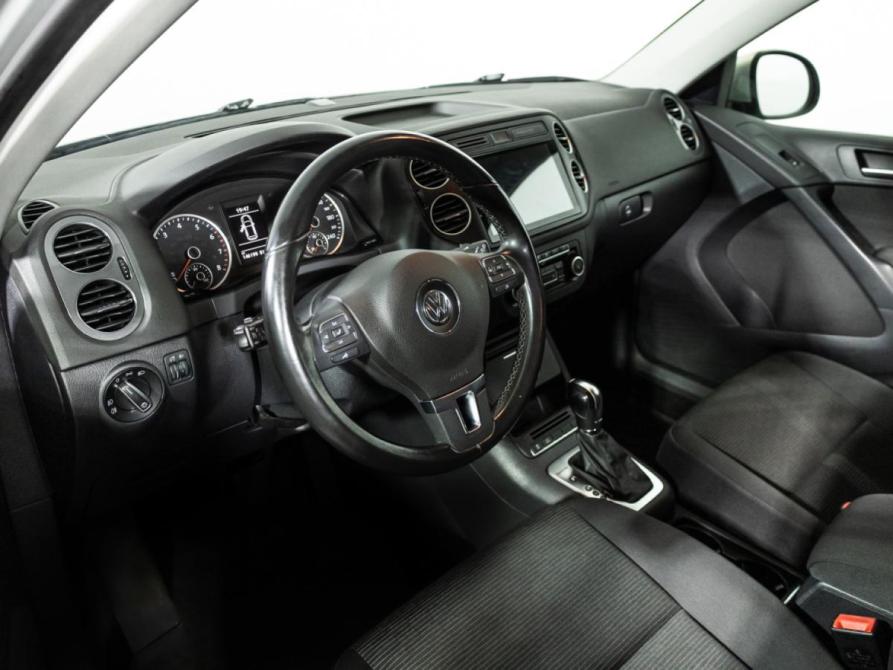 Volkswagen Tiguan I Рестайлинг Санкт-Петербург  - изображение 12