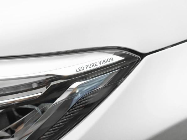 Renault Kaptur I Рестайлинг с пробегом 2021 года, цена 1 920 000 рублей, 64520 км, внедорожник, Автокод Объявления