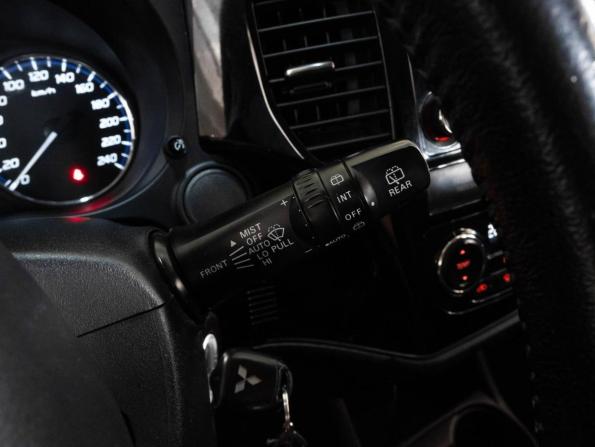 Mitsubishi Outlander III Рестайлинг 2 с пробегом 2015 года, цена 1 855 000 рублей, 169117 км, внедорожник, Автокод Объявления
