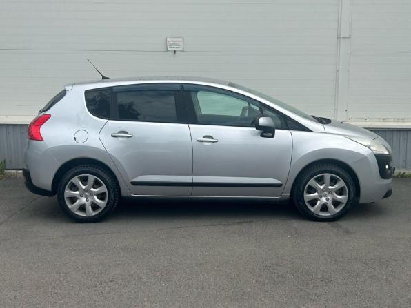 Peugeot 3008 I с пробегом 2013 года, цена 705 000 рублей, 104151 км, внедорожник, Автокод Объявления