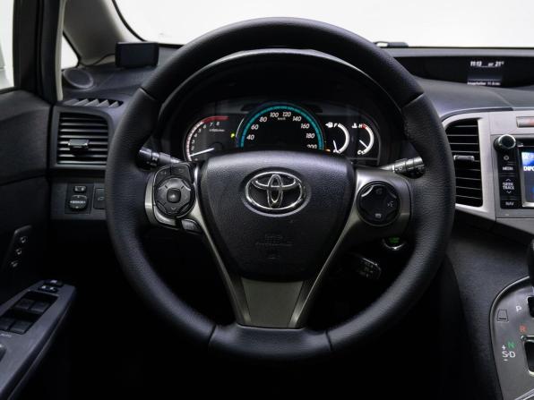 Toyota Venza I Рестайлинг с пробегом 2014 года, цена 2 025 000 рублей, 207874 км, внедорожник, Автокод Объявления