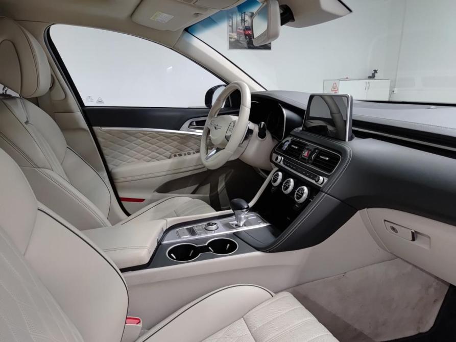 Genesis G70 I Казань  - изображение 13