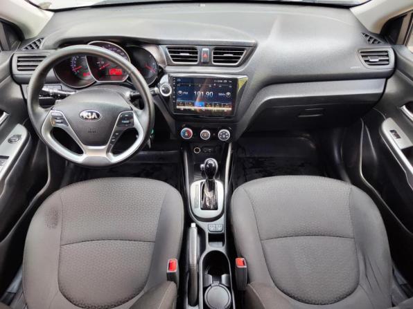 Kia Rio III Рестайлинг с пробегом 2017 года, цена 1 028 200 рублей, 162605 км, седан, Автокод Объявления