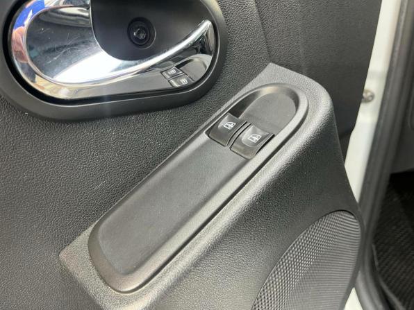 Renault Duster I Рестайлинг с пробегом 2017 года, цена 1 081 500 рублей, 190620 км, внедорожник, Автокод Объявления
