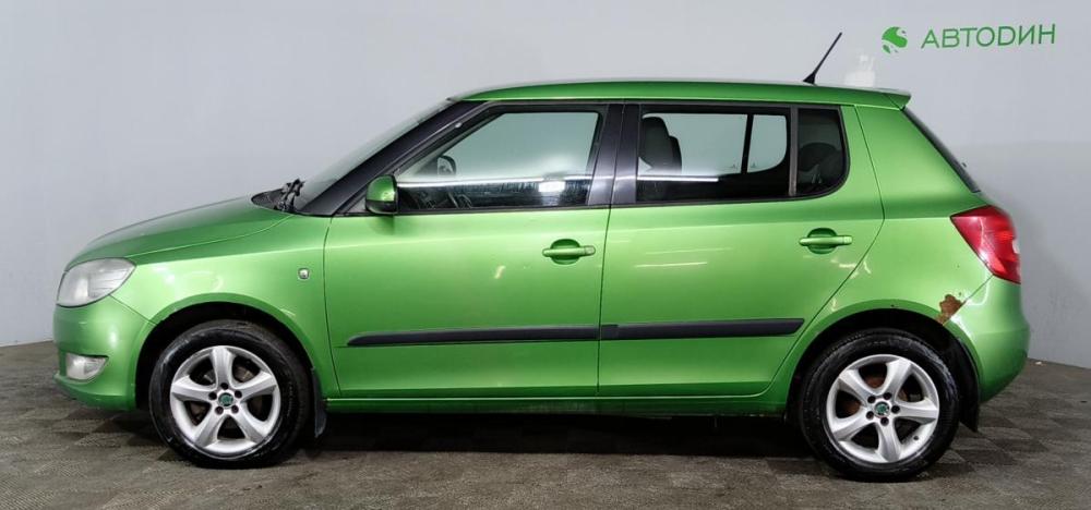 Skoda Fabia II Рестайлинг Москва  - изображение 8