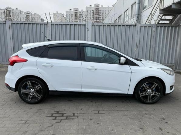 Ford Focus III Рестайлинг с пробегом 2018 года, цена 925 000 рублей, 176500 км, хэтчбек, Автокод Объявления