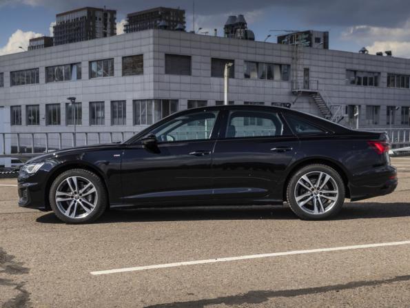 Audi A6 V (C8) с пробегом 2019 года, цена 4 398 000 рублей, 53674 км, седан, Автокод Объявления