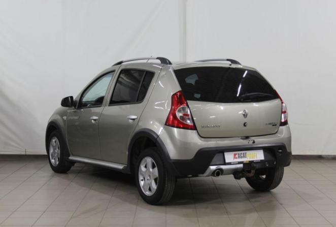 Renault Sandero I с пробегом 2011 года, цена 670 000 рублей, 235695 км, хэтчбек, Автокод Объявления