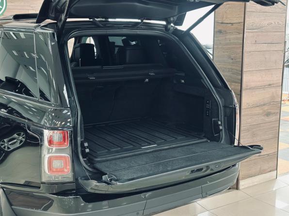 Land Rover Range Rover IV Рестайлинг с пробегом 2018 года, цена 5 990 000 рублей, 161531 км, внедорожник, Автокод Объявления