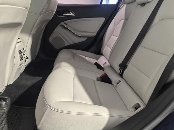 Mercedes-Benz GLA I (X156) Рестайлинг с пробегом 2017 года, цена 2 399 000 рублей, 66151 км, внедорожник, Автокод Объявления