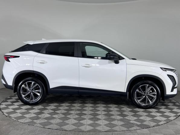 Omoda C5 I с пробегом 2024 года, цена 1 678 000 рублей, 46630 км, внедорожник, Автокод Объявления