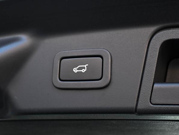 Land Rover Range Rover Velar I с пробегом 2021 года, цена 6 580 000 рублей, 40230 км, внедорожник, Автокод Объявления