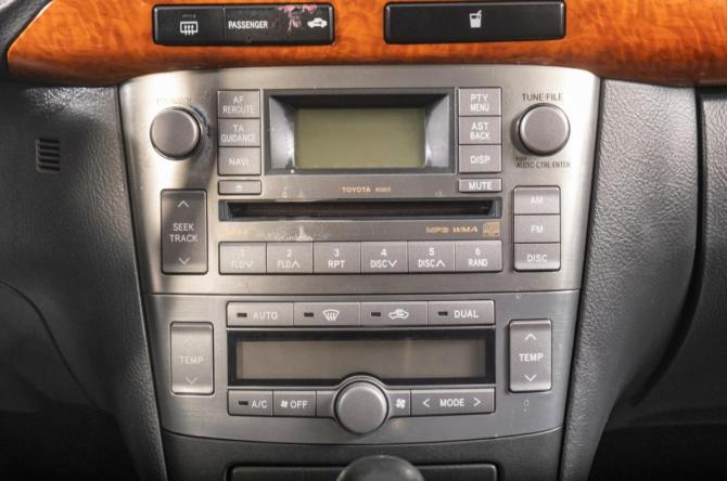 Toyota Avensis II Рестайлинг с пробегом 2008 года, цена 949 000 рублей, 202000 км, седан, Автокод Объявления