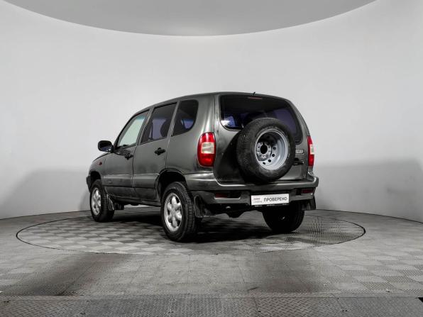 Chevrolet Niva I с пробегом 2005 года, цена 230 000 рублей, 112872 км, внедорожник, Автокод Объявления