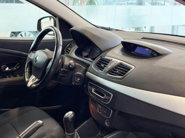 Renault Fluence I с пробегом 2012 года, цена 717 000 рублей, 143898 км, седан, Автокод Объявления