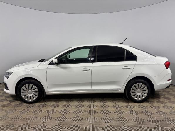 Skoda Rapid II с пробегом 2020 года, цена 1 595 000 рублей, 57404 км, лифтбек, Автокод Объявления