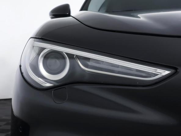 Alfa Romeo Stelvio I с пробегом 2017 года, цена 2 190 000 рублей, 174090 км, внедорожник, Автокод Объявления