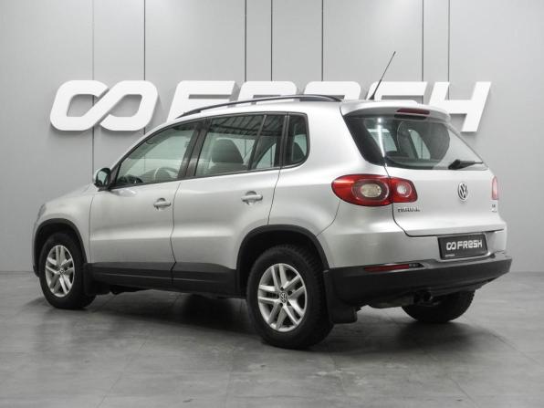 Volkswagen Tiguan I с пробегом 2011 года, цена 865 000 рублей, 296705 км, внедорожник, Автокод Объявления