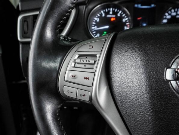 Nissan Qashqai II с пробегом 2016 года, цена 1 559 000 рублей, 152163 км, внедорожник, Автокод Объявления