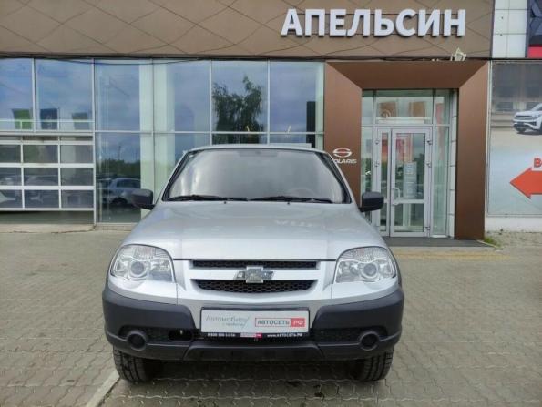 Chevrolet Niva I Рестайлинг с пробегом 2012 года, цена 529 360 рублей, 118279 км, внедорожник, Автокод Объявления