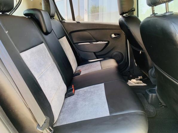 Renault Sandero II Рестайлинг с пробегом 2019 года, цена 1 290 000 рублей, 74383 км, хэтчбек, Автокод Объявления