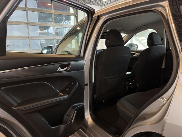 Haval Jolion I с пробегом 2023 года, цена 2 100 000 рублей, 18535 км, внедорожник, Автокод Объявления