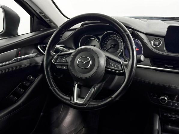Mazda 6 III (GJ) Рестайлинг 2 с пробегом 2018 года, цена 2 067 980 рублей, 190640 км, седан, Автокод Объявления