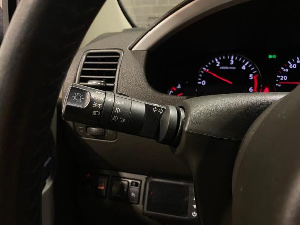 Nissan Pathfinder III Рестайлинг с пробегом 2013 года, цена 1 830 000 рублей, 210828 км, внедорожник, Автокод Объявления