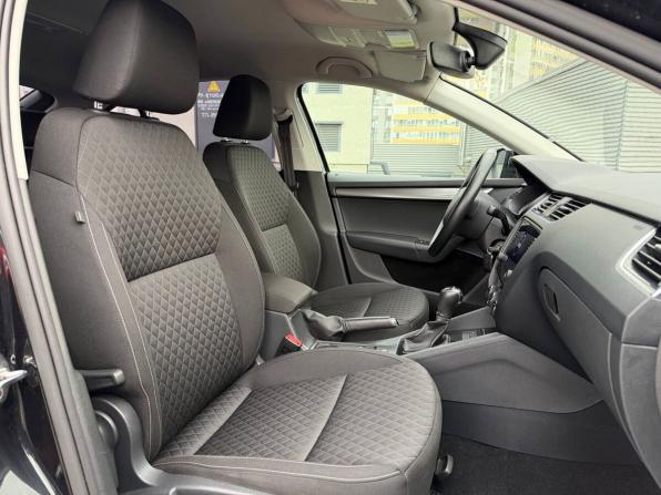 Skoda Octavia III (A7) Рестайлинг с пробегом 2017 года, цена 1 725 000 рублей, 100429 км, лифтбек, Автокод Объявления