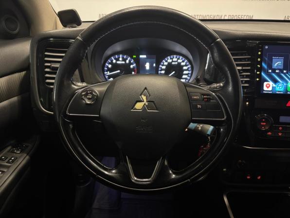Mitsubishi Outlander III Рестайлинг 2 с пробегом 2017 года, цена 1 329 000 рублей, 207000 км, внедорожник, Автокод Объявления