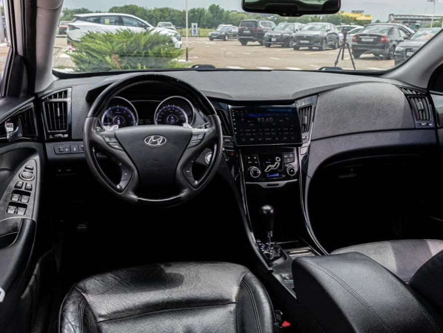 Hyundai Sonata VI (YF) Краснодар  - изображение 6