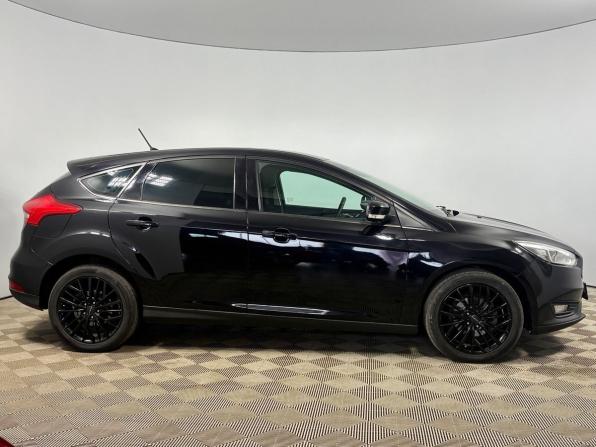 Ford Focus III Рестайлинг с пробегом 2015 года, цена 860 000 рублей, 247119 км, хэтчбек, Автокод Объявления