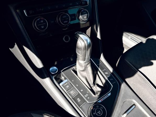 Volkswagen Tiguan II с пробегом 2017 года, цена 2 489 000 рублей, 148139 км, внедорожник, Автокод Объявления