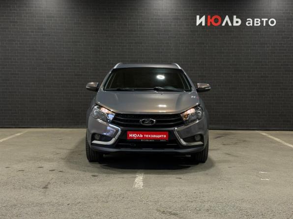 Lada (ВАЗ) Vesta I с пробегом 2018 года, цена 980 000 рублей, 63164 км, универсал, Автокод Объявления