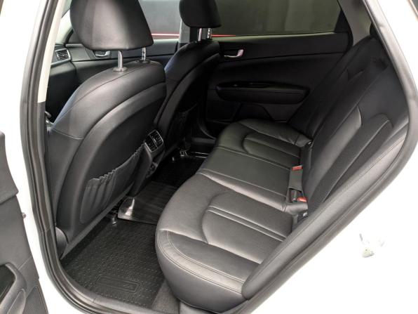 Kia Optima IV Рестайлинг с пробегом 2019 года, цена 2 060 000 рублей, 111354 км, седан, Автокод Объявления